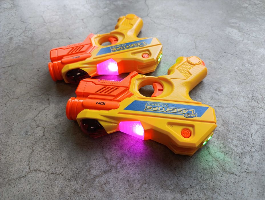 Набір лазерних бластерів Nerf Laser Ops Ion 2 шт.(E5393) Стан нових