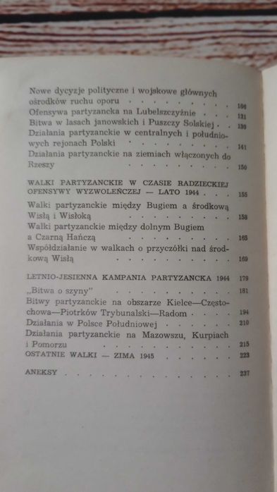 Podziemny front w Polsce 1939 - 1945 - Waldemar Tuszyński