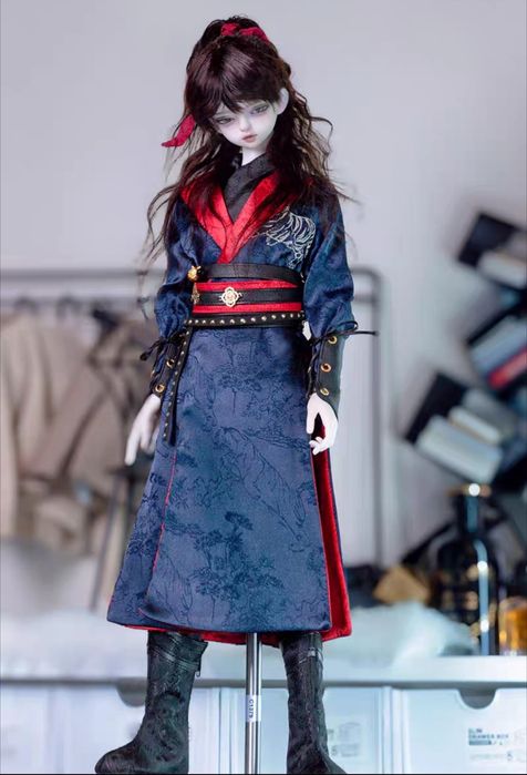 Одяг, перуки та очі для bjd