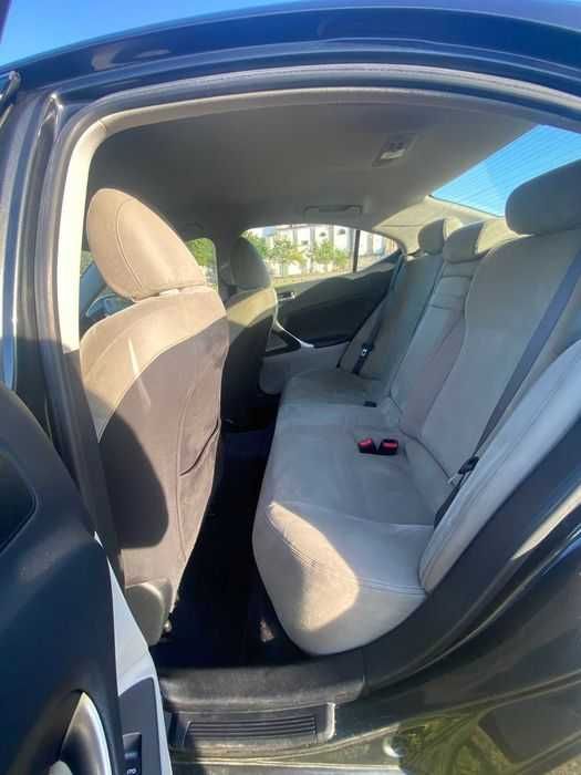 Lexus IS 220 d ( Variante ALE20(E) )