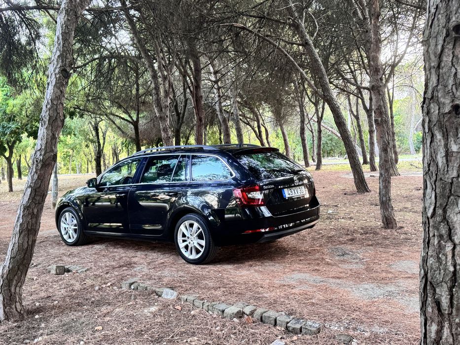 Skoda Octavia 1.6TDI 115 CV Ano 2019 Nacional — photo 2
