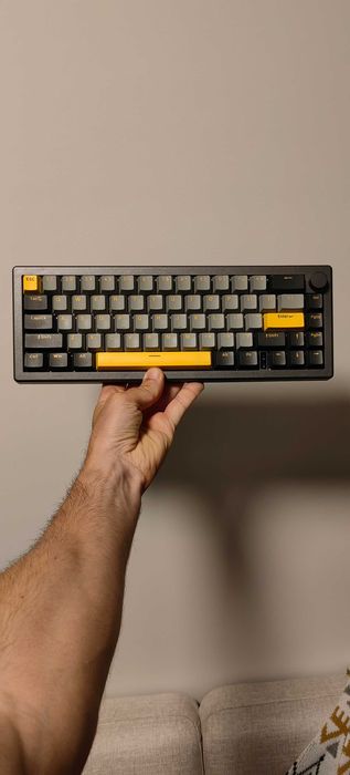 Teclado Epomaker EK68