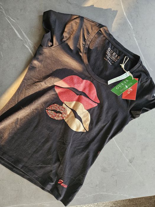 Guess _ t-shirt nowy S