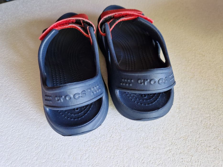 Crocs J1 sandały gumowe granatowo / czerwone