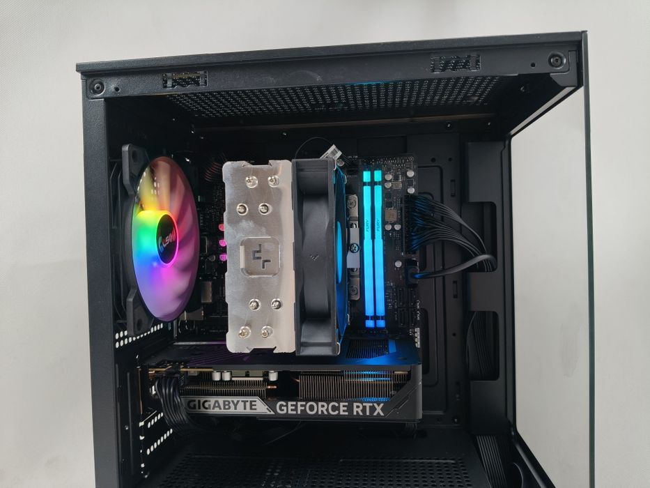 Komputer Gamingowy i7-14700, RTX 3070, 16 GB RAM LED,SSD,Win 11