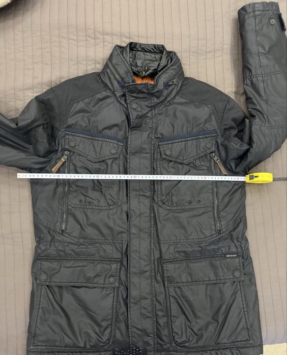 Нова куртка Camel Active