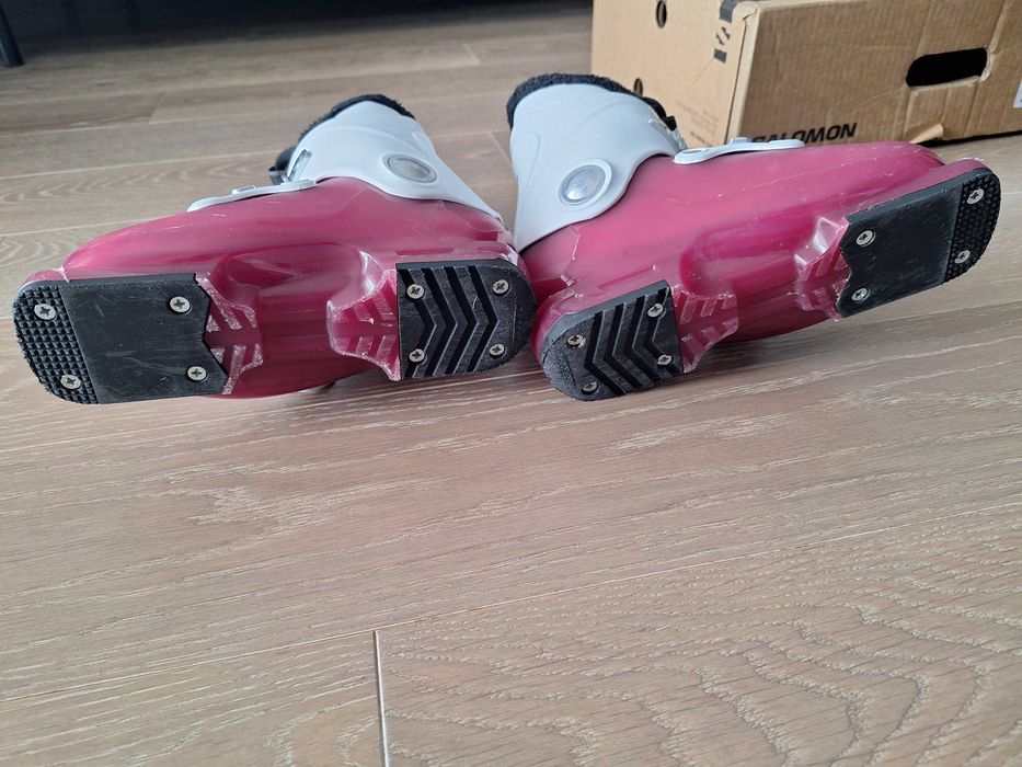 Buty narciarskie Salomon r. 19  jak nowe