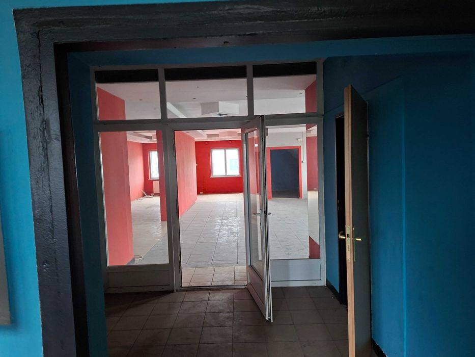 wynajmę lokal usługowo- biurowo-handlowo magazynowy