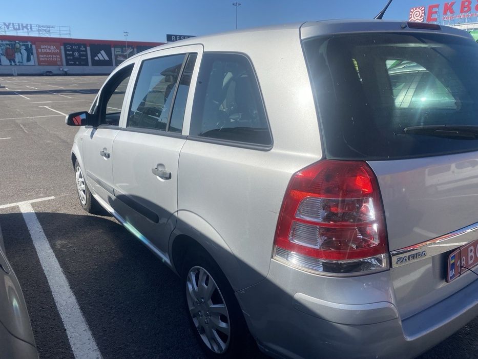 Opel Zafira B 2009