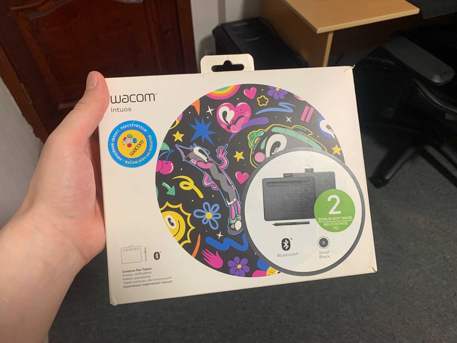 Графічний планшет Wacom Intuos S Bluetooth Black (Повний комплект)