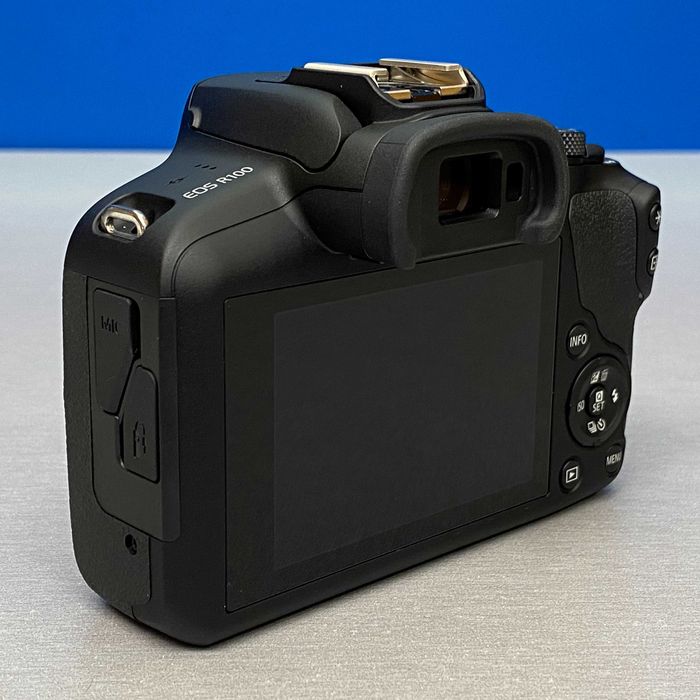 Canon EOS R100 (Corpo) - 24.1MP