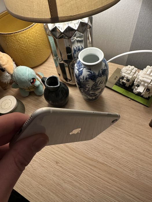 Apple Iphone SE 2020 64gb 80% super stan bez pęknięć w pełni sprawny