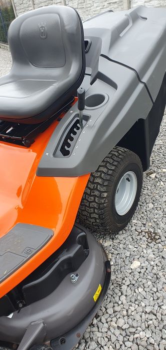 Traktorek Kosiarka Husqvarna TC 242 T