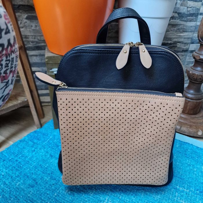 Mochila / mala pele sintetica