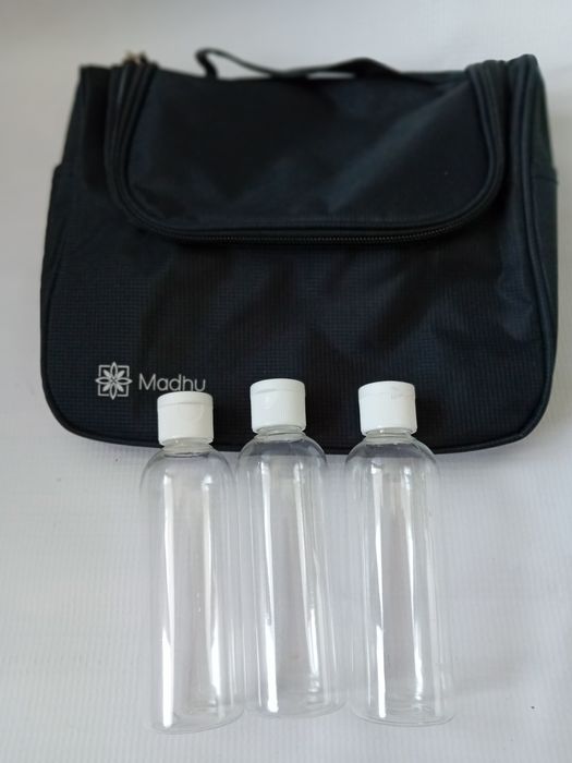 Zestaw podróżny,  kosmetyczka