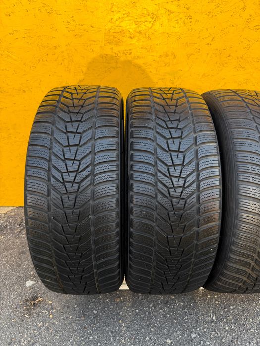 Шини Резина 225.45 R19 Hankook Зима