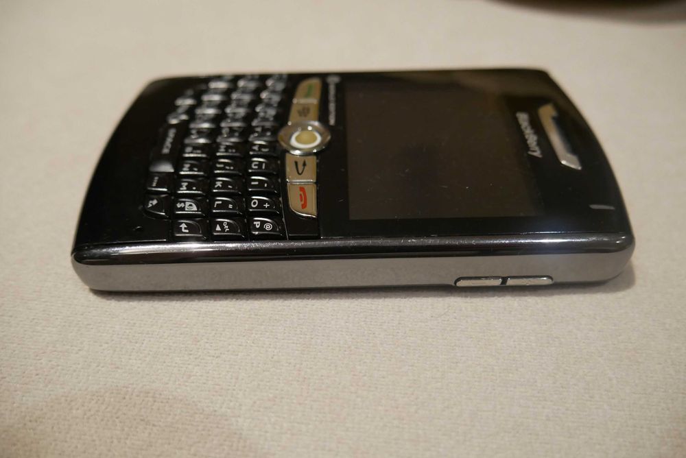 BlackBerry 8830 World Edition telefon