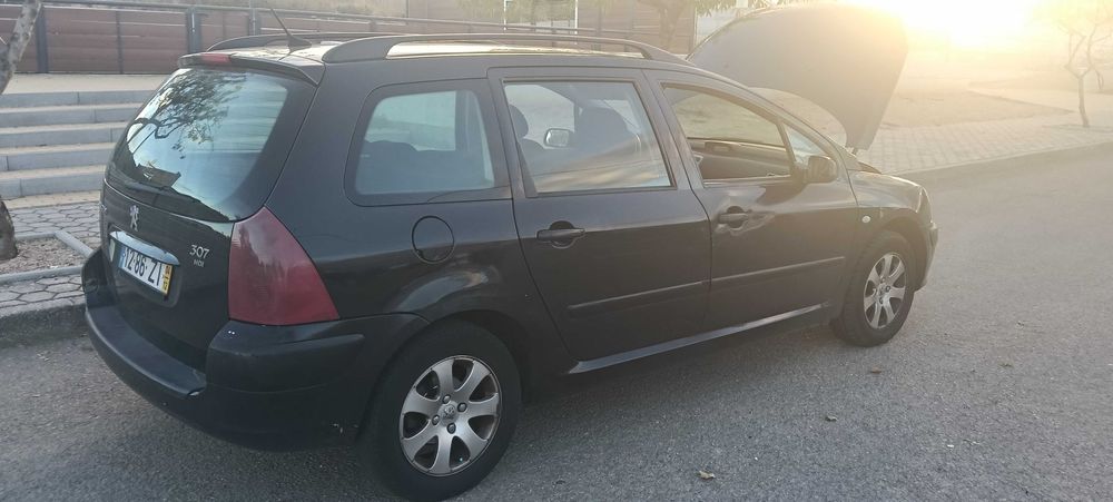 Carros, anúncios de carros, vender carros, carro Peugeot.