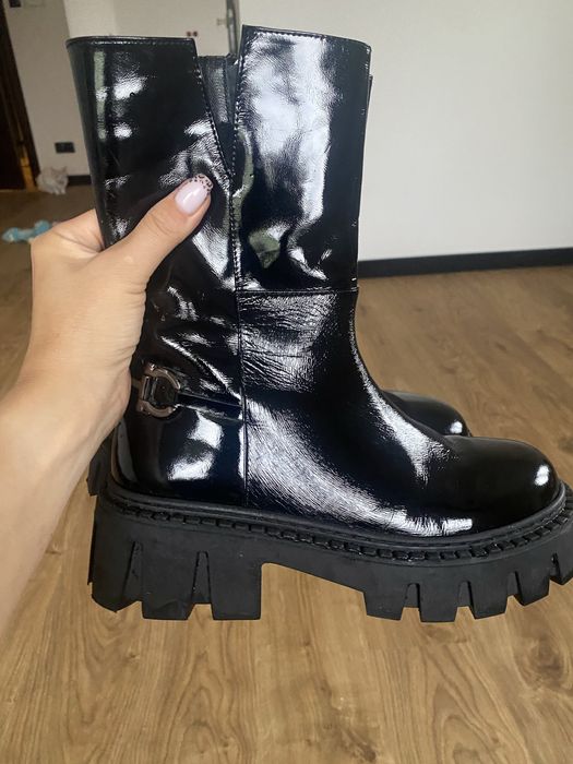 Buty damskie  na grubej podeszwie