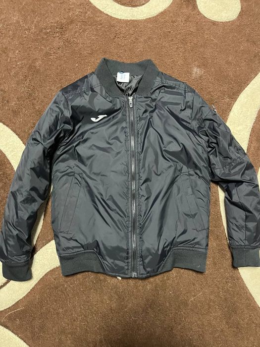 Продам дитячий бомбер Joma.