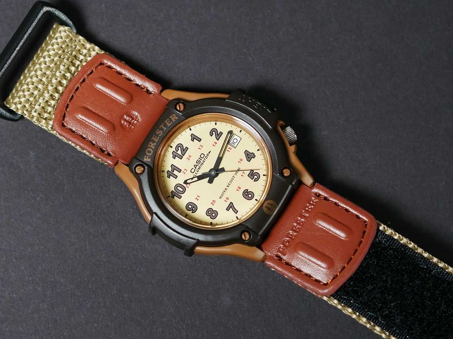 Casio FT-500WC-5BV Forester Brown с подсветкой