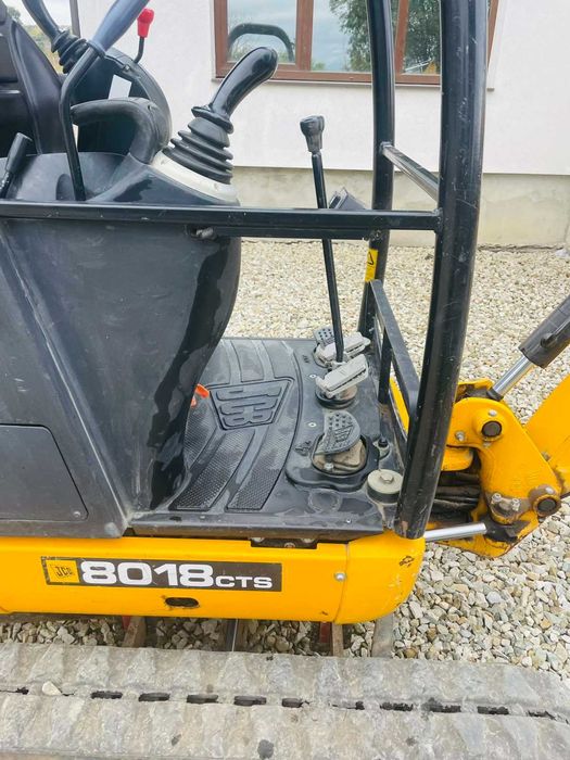 Міні екскаватор JCB 8018