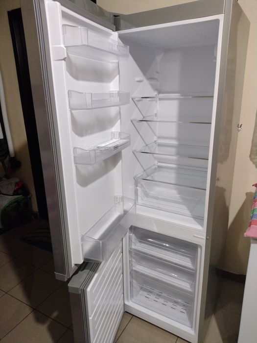 Lodówka Kernau używana