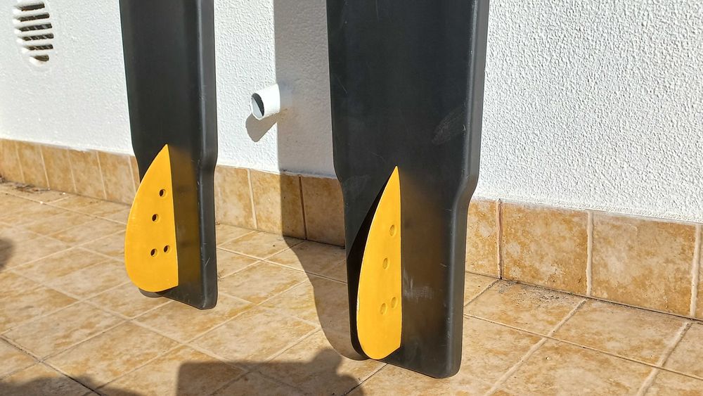 Skis Nauticos (Par com Mono)