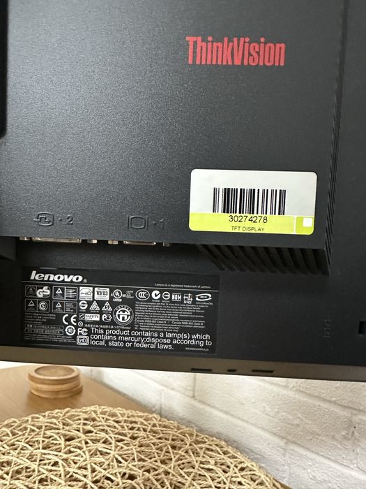 Monitor lenowo thinkvision