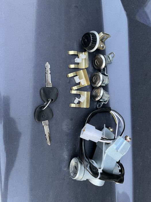 Canhoes Suzuki samurai