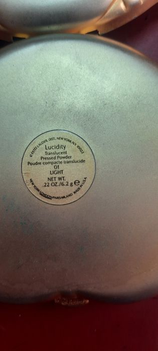 Caixa Estée Lauder pó de arroz