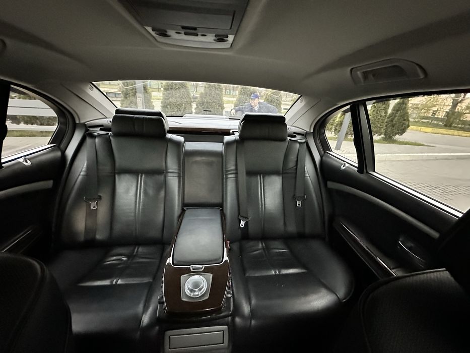 BMW 7 Series E66
