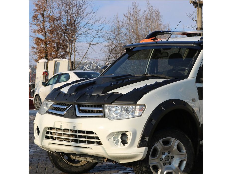 Mitsubishi L200 2006-2015 рр. Накладка на капот V1 (ABS)