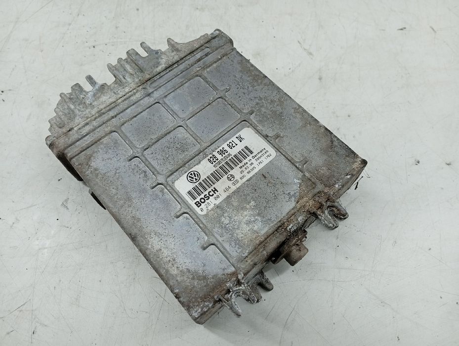 Centralina de Motor - SEAT IBIZA II (6K1) | 93 - 02