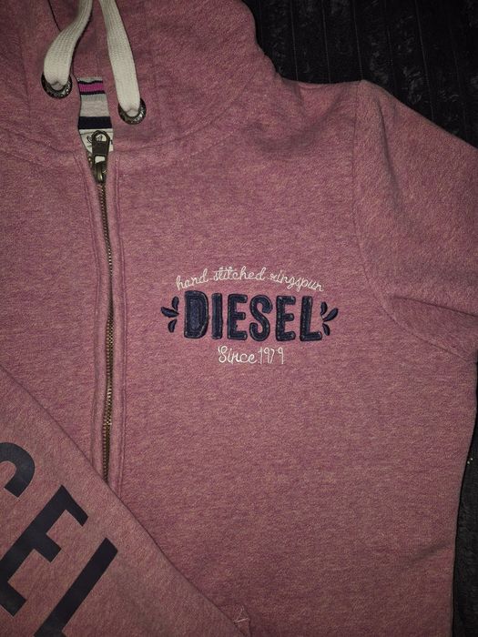Różowa bluza DIESEL rozmiar S. Rozpinana.