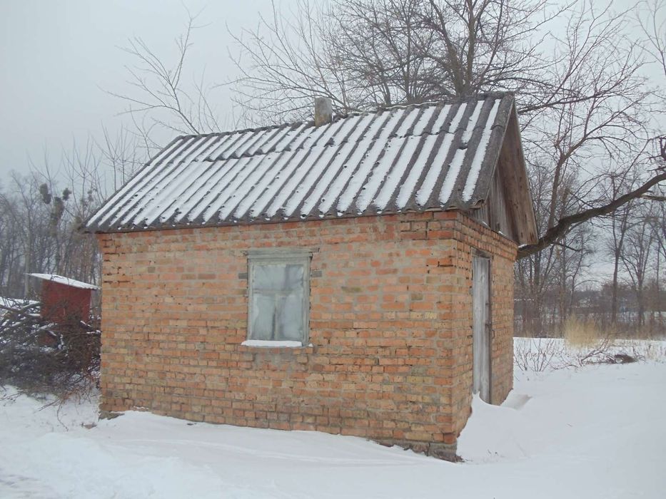 Продаж житлового будинку