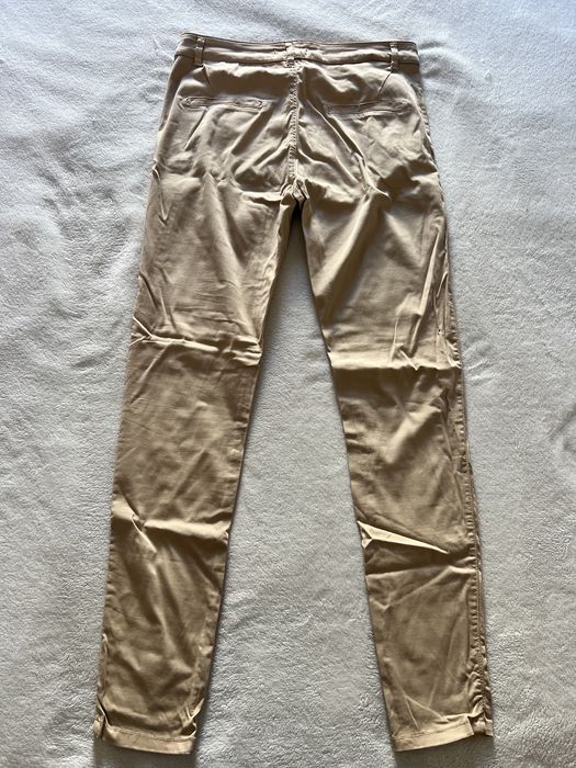 Calça chino bege Bershka
