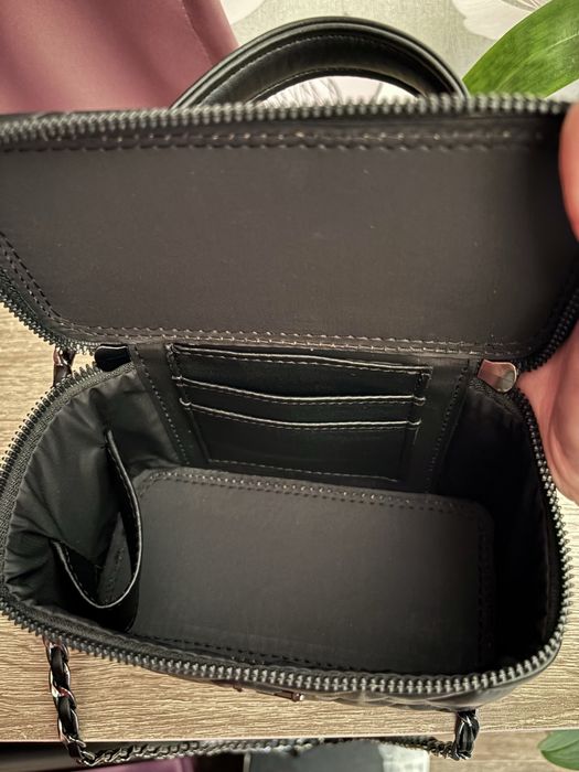 Сумка крос-боді Yves Saint Laurent та Chanel стьобані vanity кейс