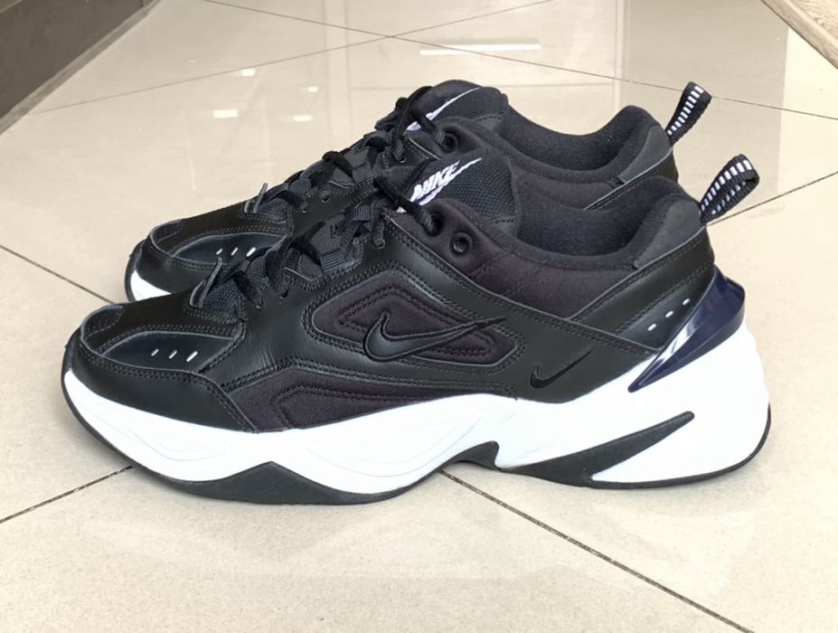 Кросівки NIKE M2K TEKNO BLACK WHITE оригінал hoka
