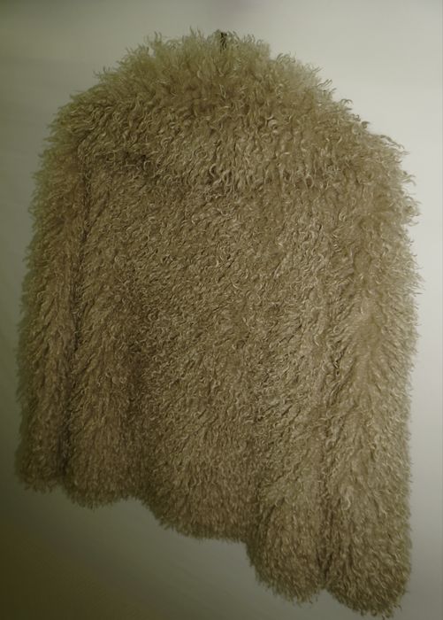 Еко шуба карамельного кольору M розмір демісезон штучна лама Італія