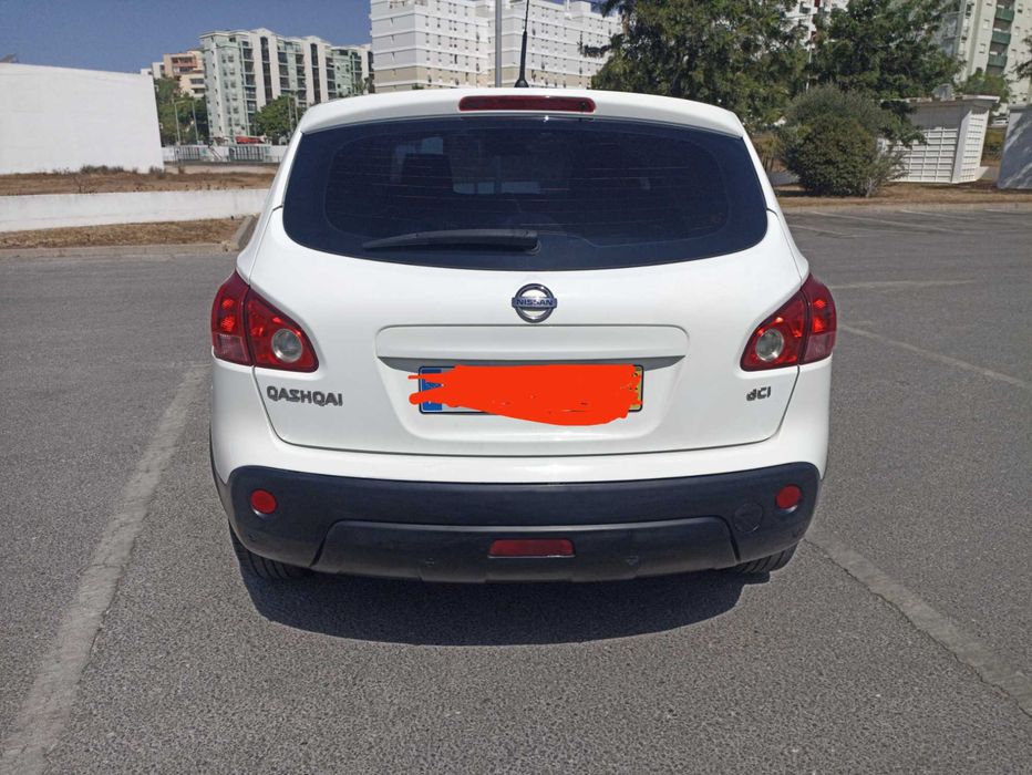 Nissan Qashqai 1.5dci em bom estado geral