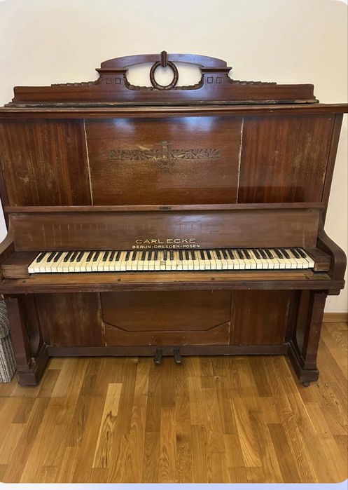 Pianino niemieckie G. Wolkenhauer -solidne, drewniane