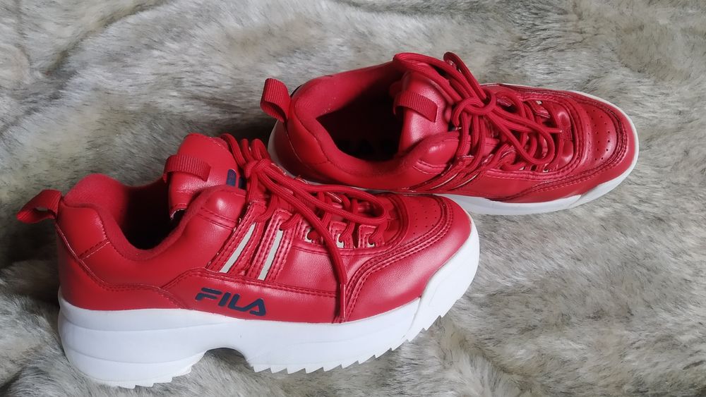 Кроссовки сникерсы FILA 38размер