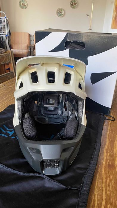 Capacete Bluegrass Vanguard Core M