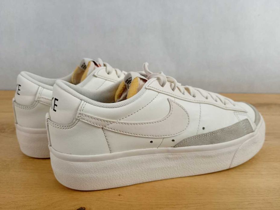 Nike BLAZER LOW PLATFORM W, rozmiar 41, na platformie