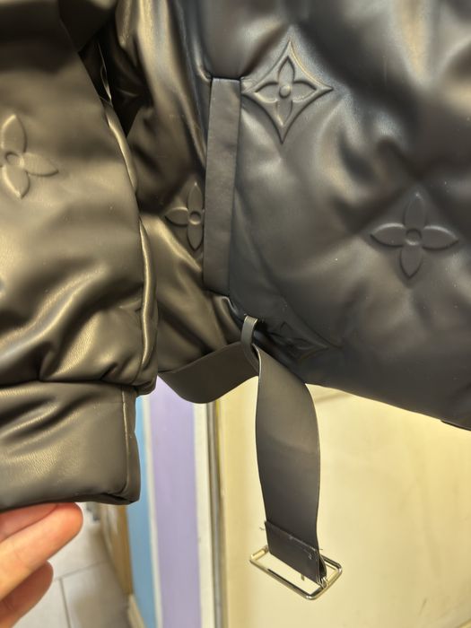 куртка з норковим воротником louis vuitton