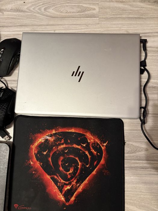 hp elitebook 840 g6 i5 8gb win11 + 4 myszki gamingowe, podkladka, podstawka chlodzaca