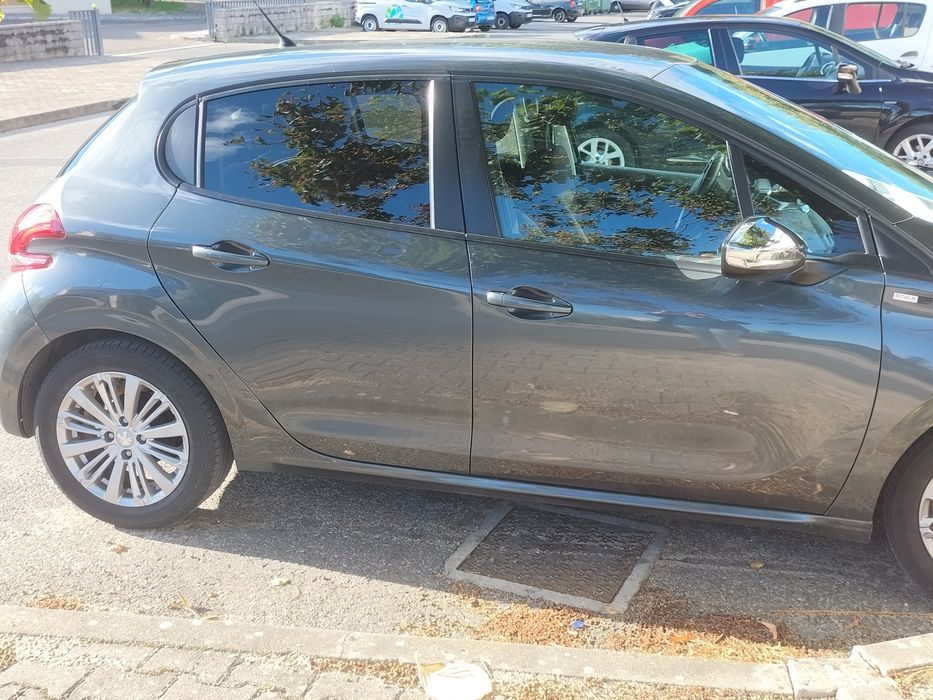 Vendo Peugeot 208