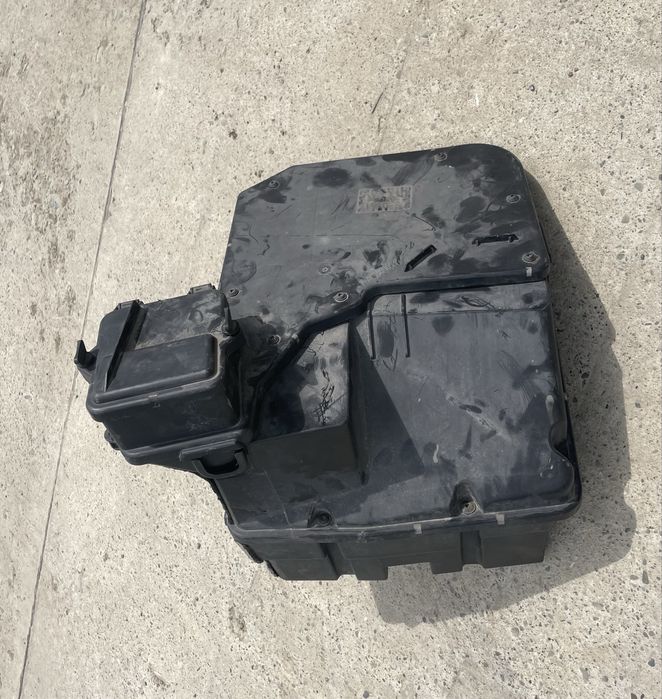 Корпус блока запобіжників VW T5