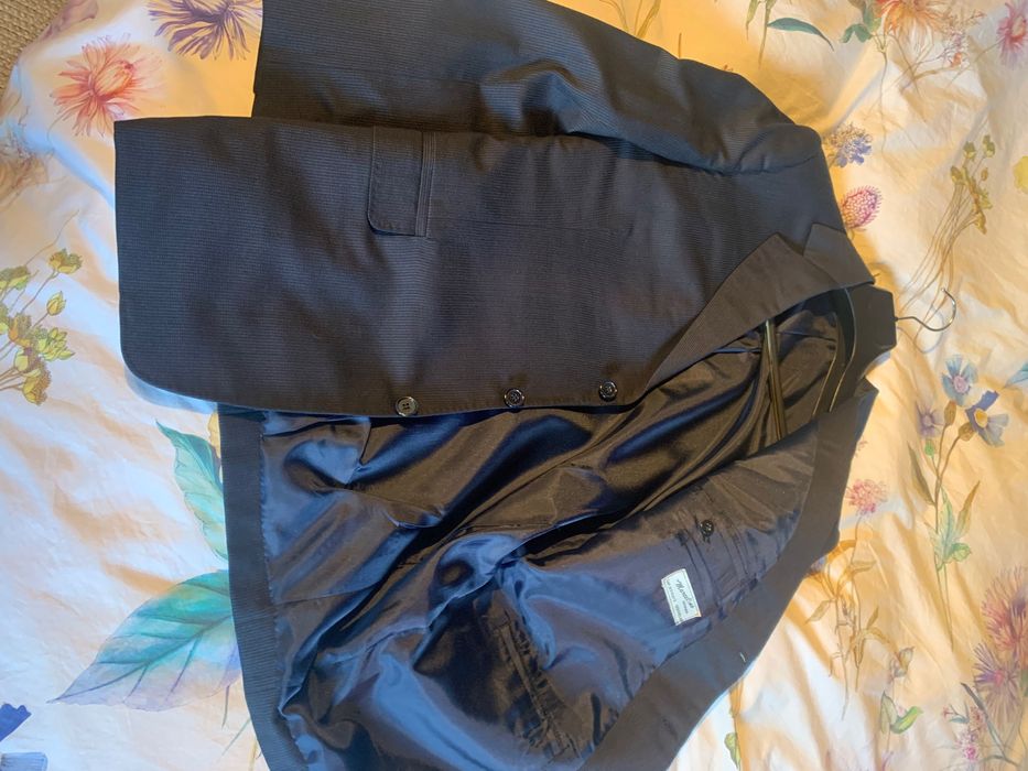 Fato clássico homem